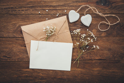 Printed Wedding Invites vs Digital Wedding Invites: Pros and Cons for Your Celebration