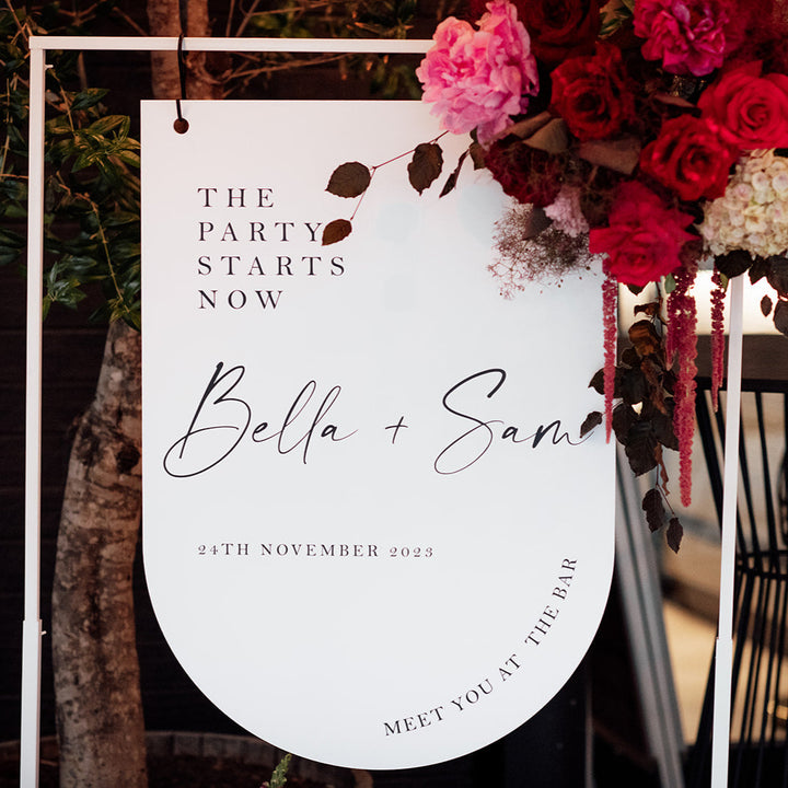 BELLA Welcome Sign